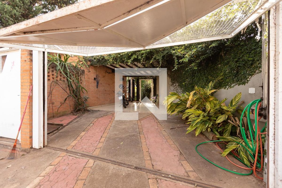 Casa à Venda - Jardim Chapadão, 4 Quartos,  180 m2 em , Campinas - sp | SoloBR