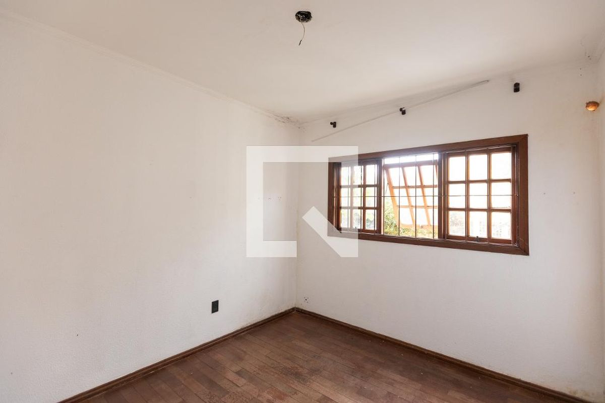 Casa à Venda - Jardim Chapadão, 4 Quartos,  180 m2 em , Campinas - sp | SoloBR