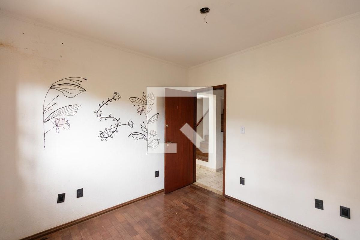 Casa à Venda - Jardim Chapadão, 4 Quartos,  180 m2 em , Campinas - sp | SoloBR