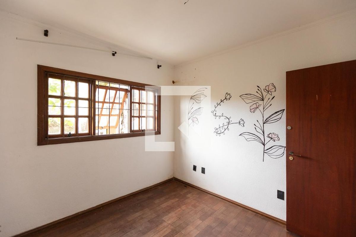 Casa à Venda - Jardim Chapadão, 4 Quartos,  180 m2 em , Campinas - sp | SoloBR