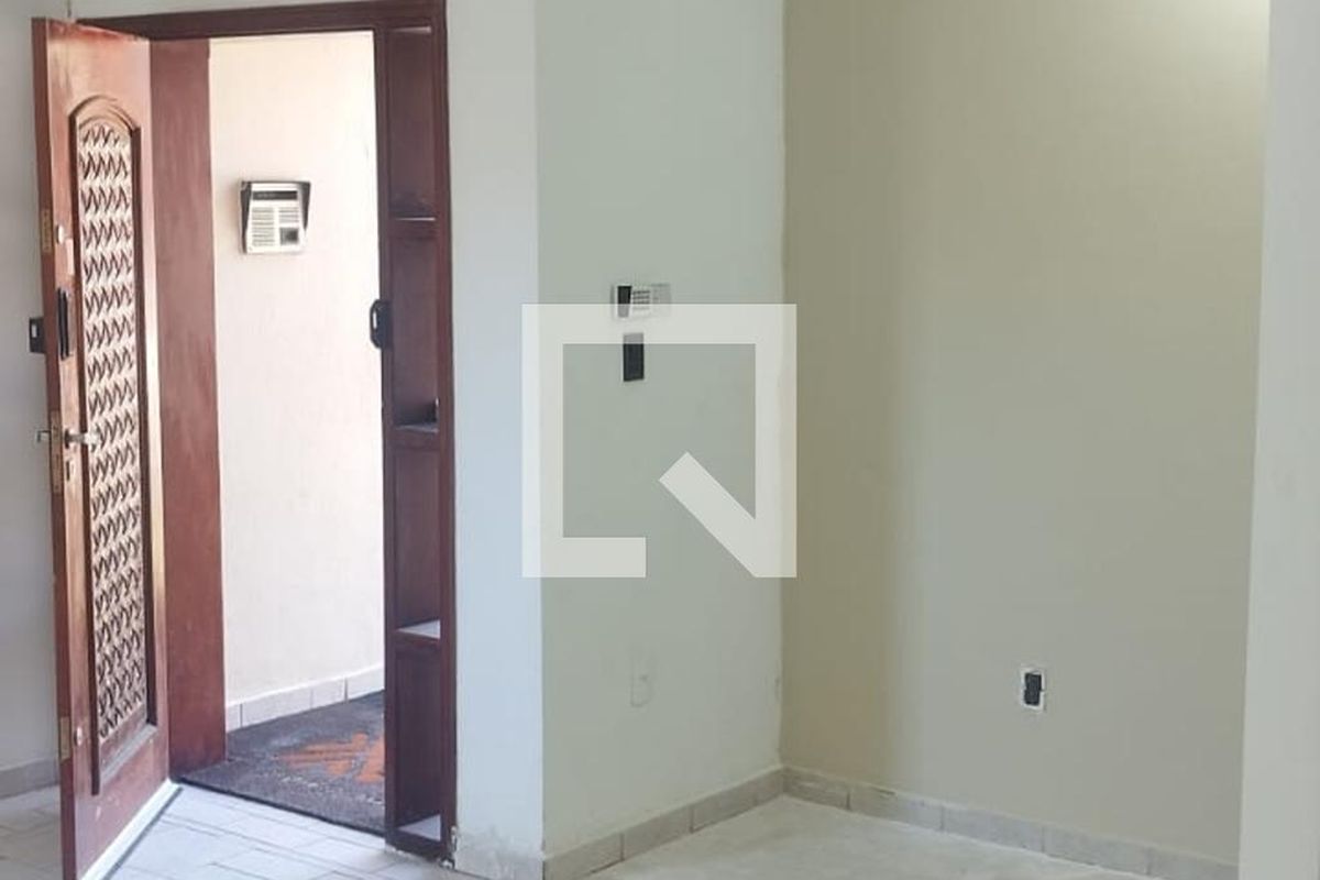 Casa à Venda - Jardim Chapadão, 4 Quartos,  180 m2 em , Campinas - sp | SoloBR
