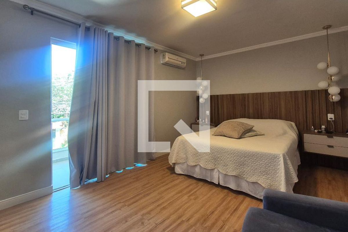 Casa, 3 quartos, 195 m² - Foto 58
