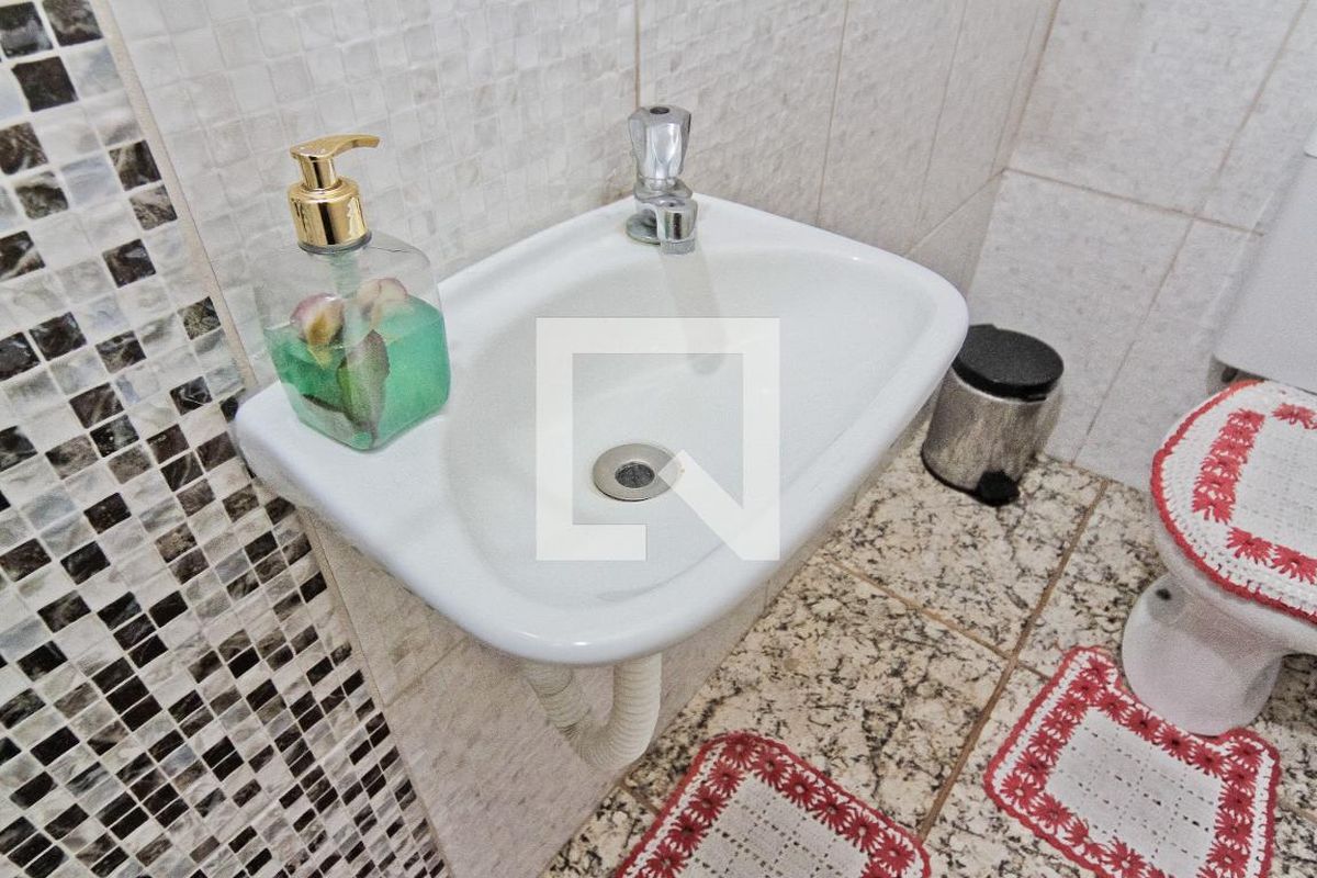 Casa, 3 quartos, 209 m² - Foto 14