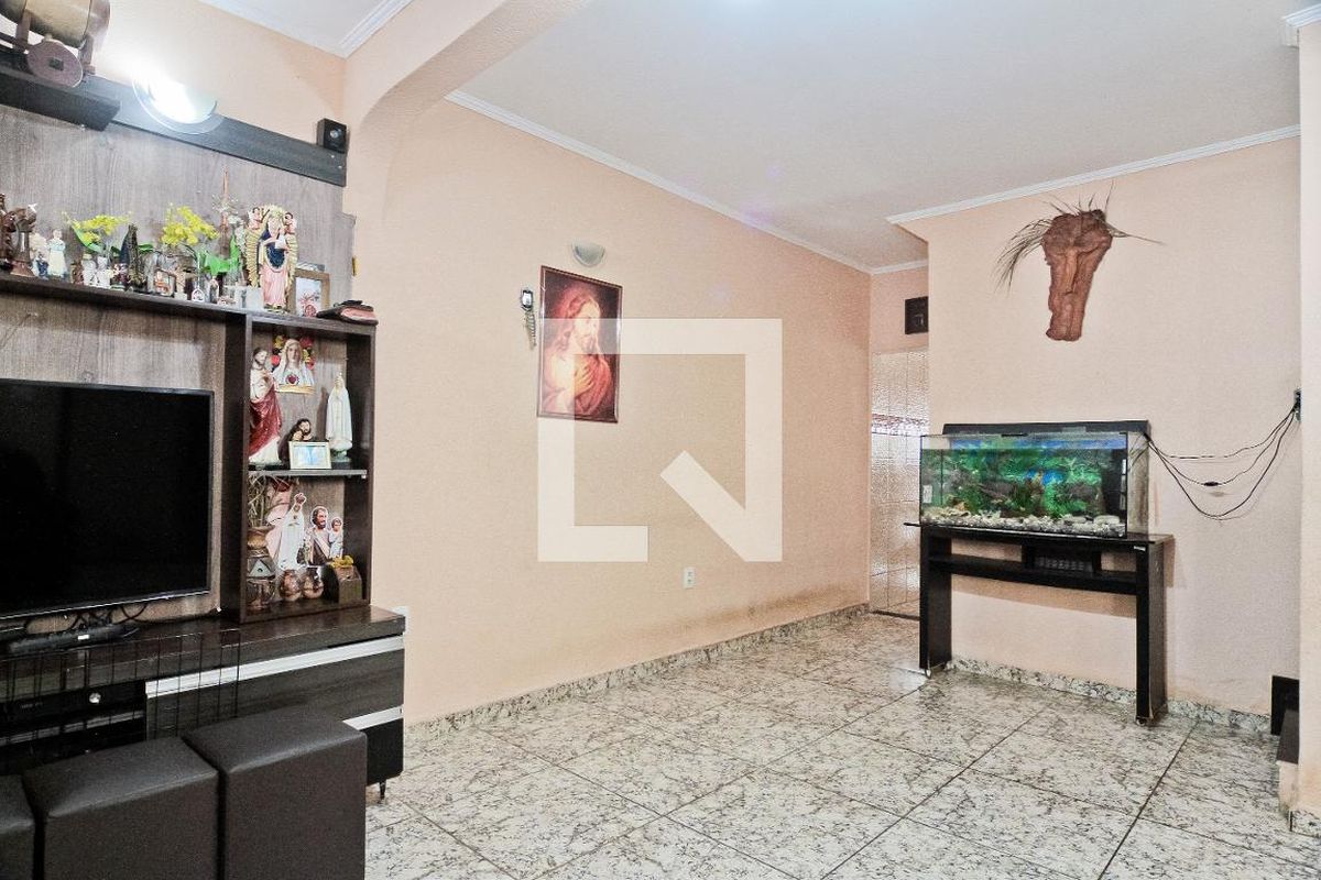 Casa, 3 quartos, 209 m² - Foto 8
