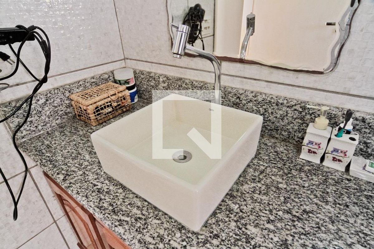 Casa, 3 quartos, 209 m² - Foto 64