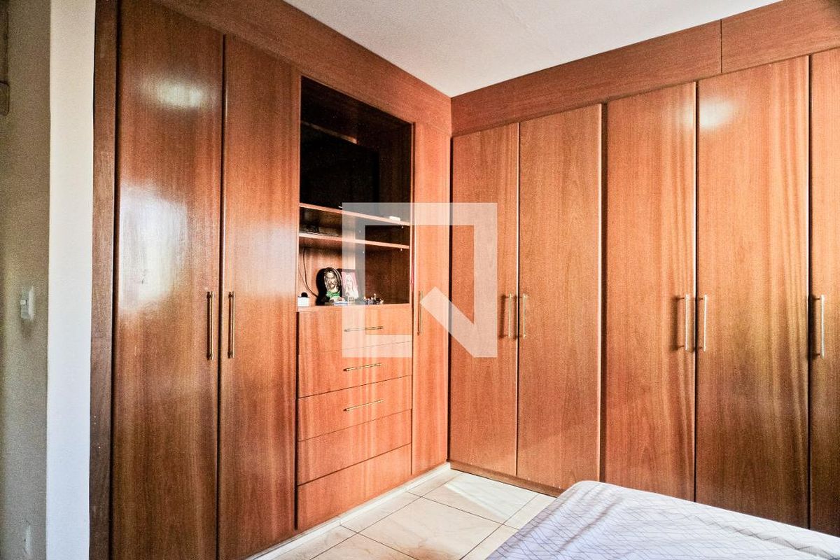 Casa, 3 quartos, 209 m² - Foto 46