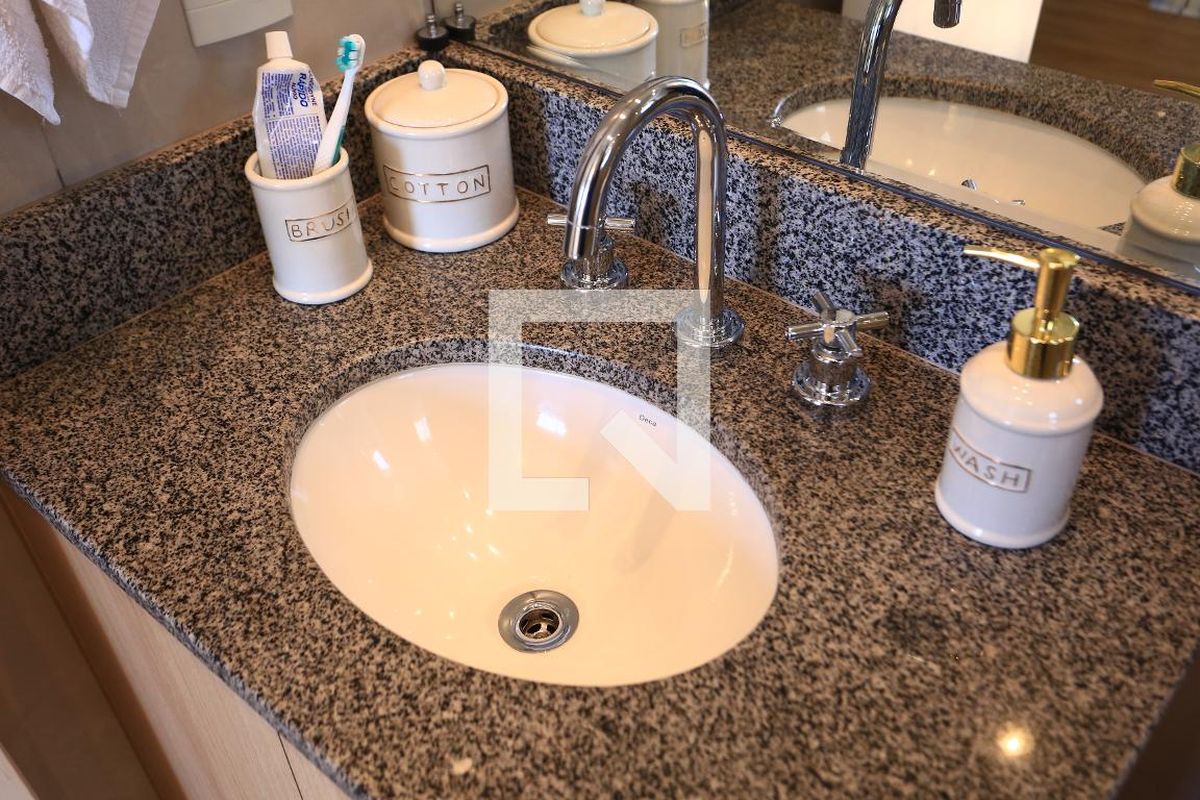 Apartamento, 2 quartos, 72 m² - Foto 47