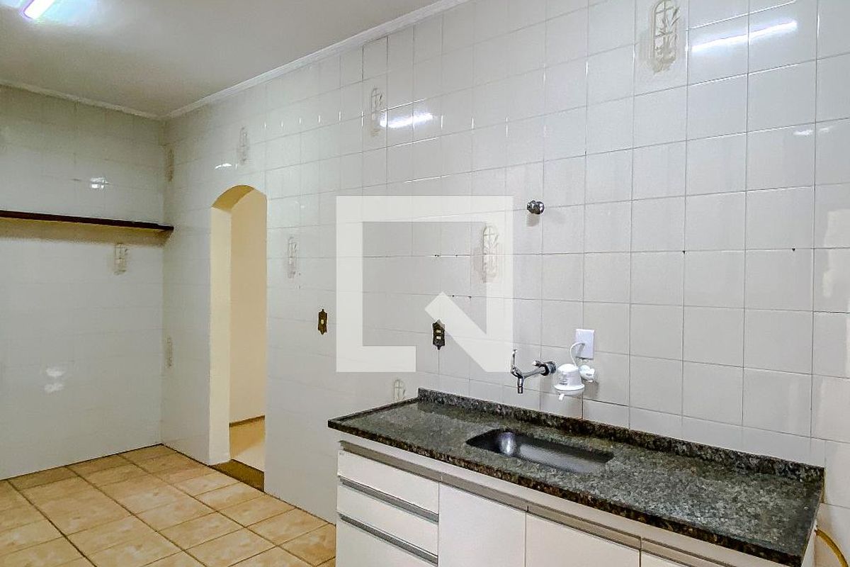 Casa, 2 quartos, 180 m² - Foto 46