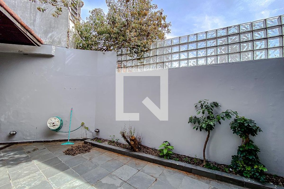 Casa, 2 quartos, 180 m² - Foto 30