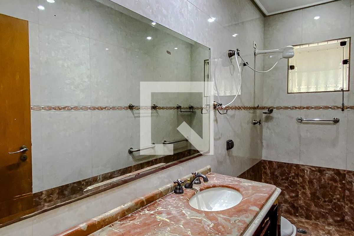 Casa, 2 quartos, 180 m² - Foto 34