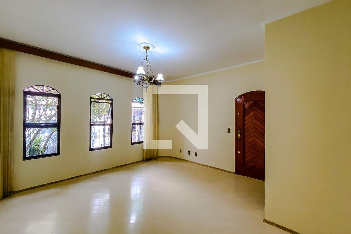 Casa, 2 quartos, 180 m² - Foto 8