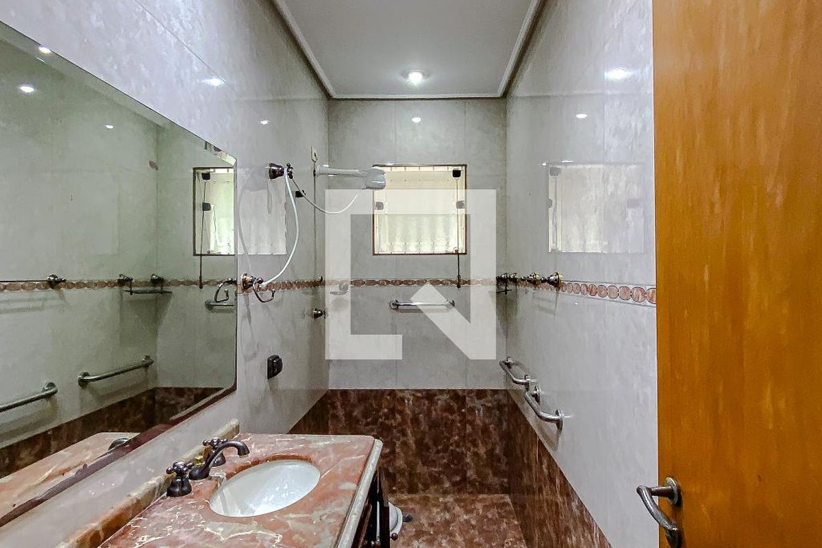 Casa, 2 quartos, 180 m² - Foto 32
