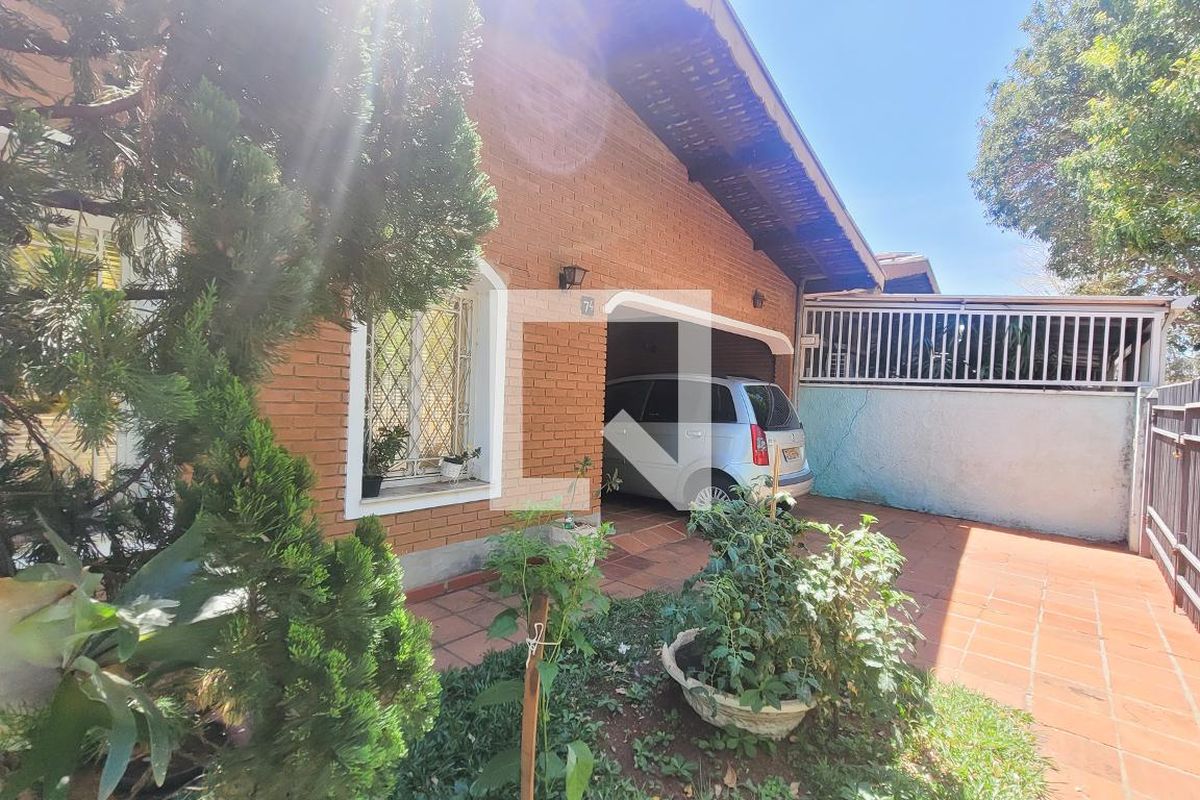 Casa à Venda - Barão Geraldo - Centro, 3 Quartos,  158 m2 em , Campinas - sp | SoloBR