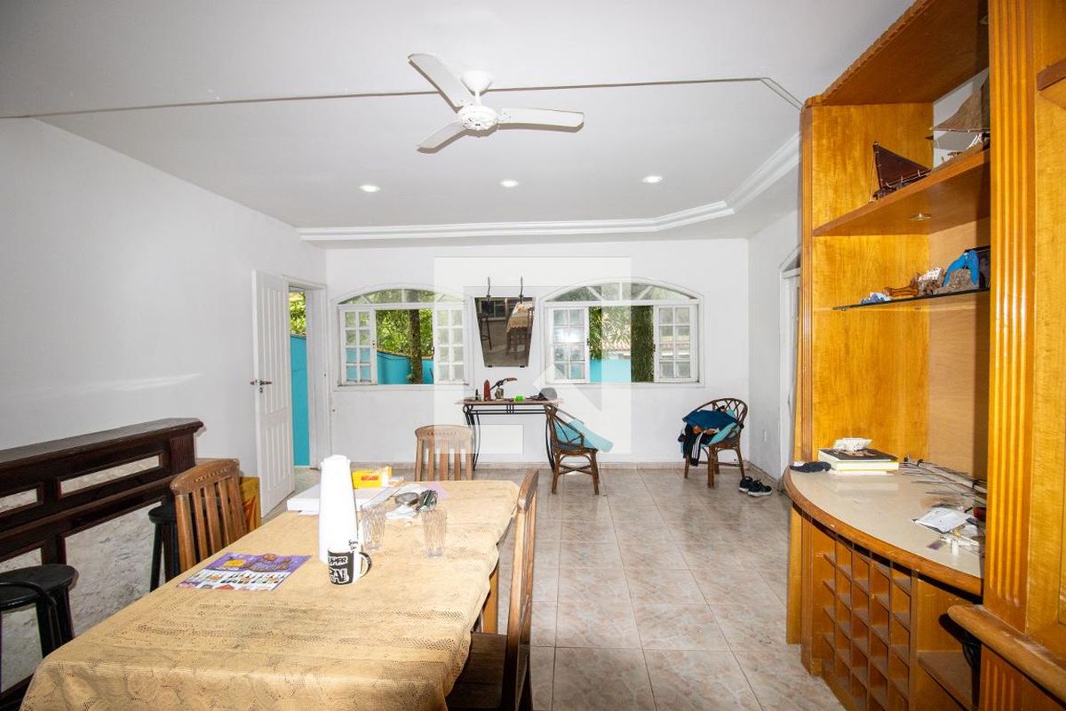 Casa, 5 quartos, 333 m² - Foto 10