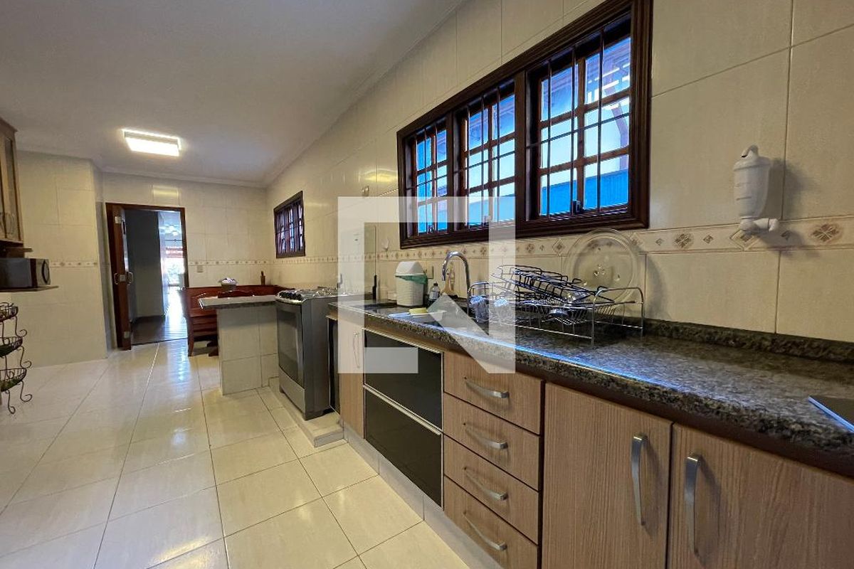 Casa, 3 quartos, 182 m² - Foto 78