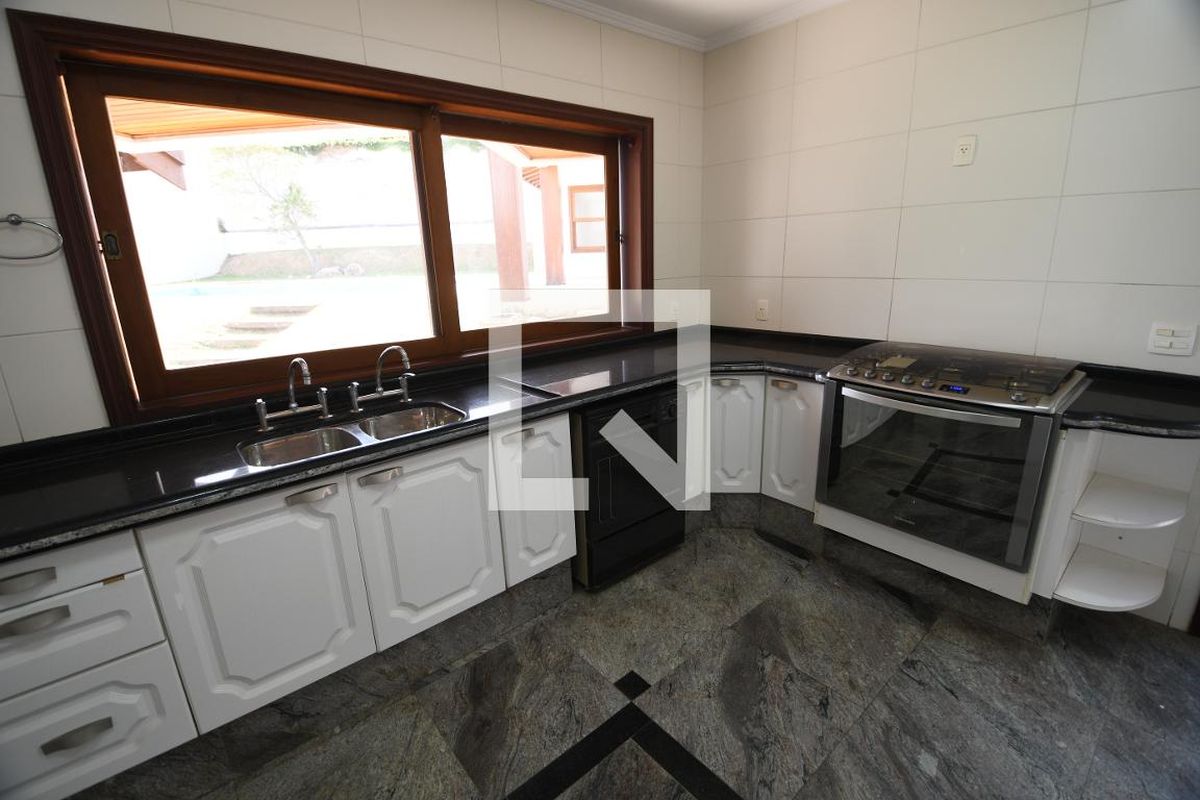 Casa à Venda - Lot. Alphaville Campinas, 4 Quartos,  604 m2 em , Campinas - sp | SoloBR