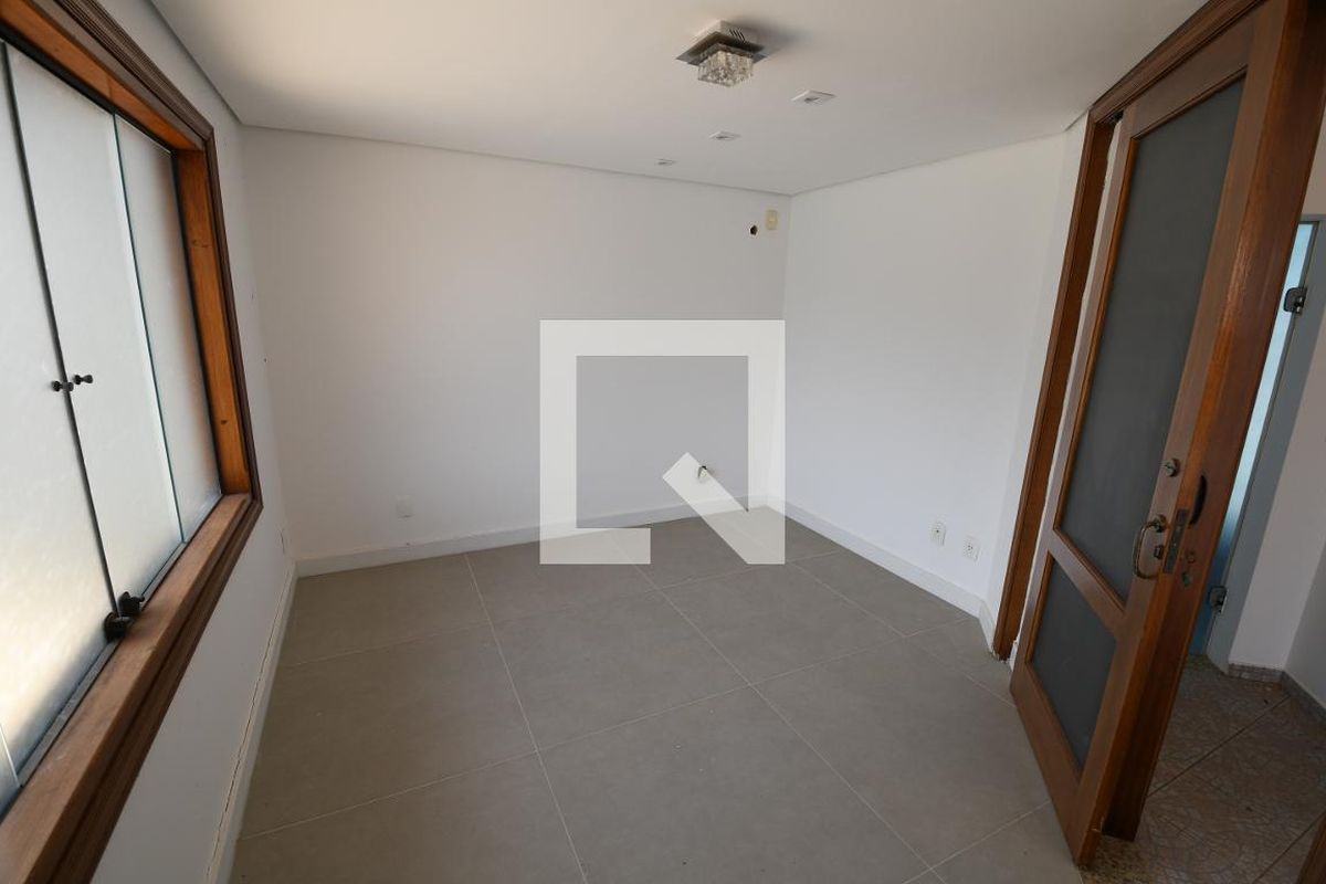 Casa à Venda - Lot. Alphaville Campinas, 4 Quartos,  604 m2 em , Campinas - sp | SoloBR