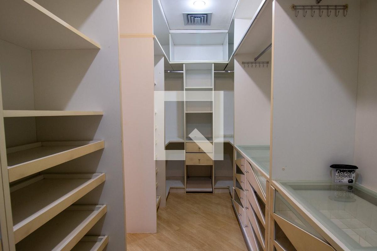 Casa, 4 quartos, 600 m² - Foto 50