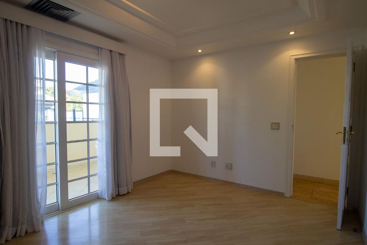 Casa, 4 quartos, 600 m² - Foto 110