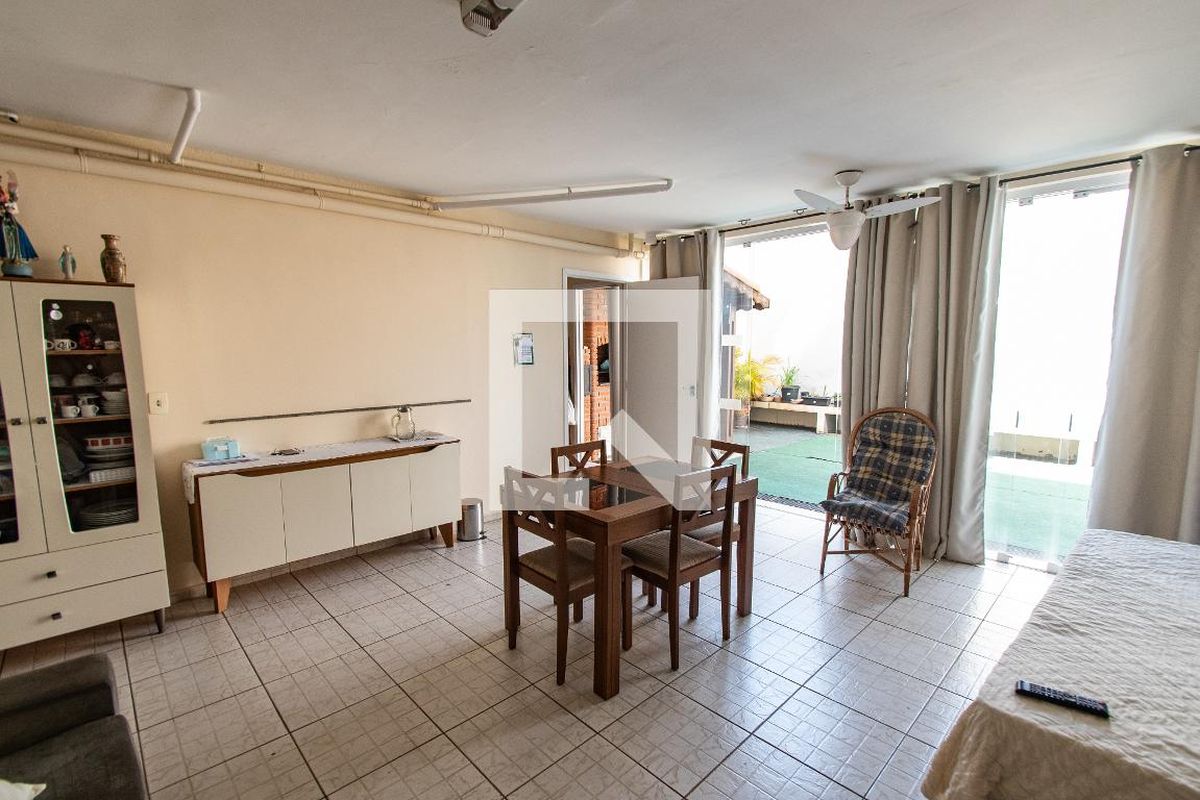 Casa, 3 quartos, 270 m² - Foto 111