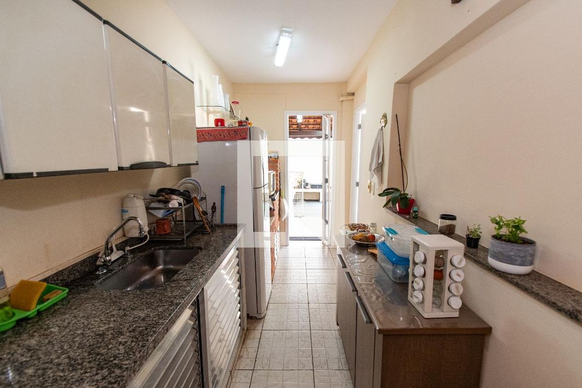 Casa, 3 quartos, 270 m² - Foto 139