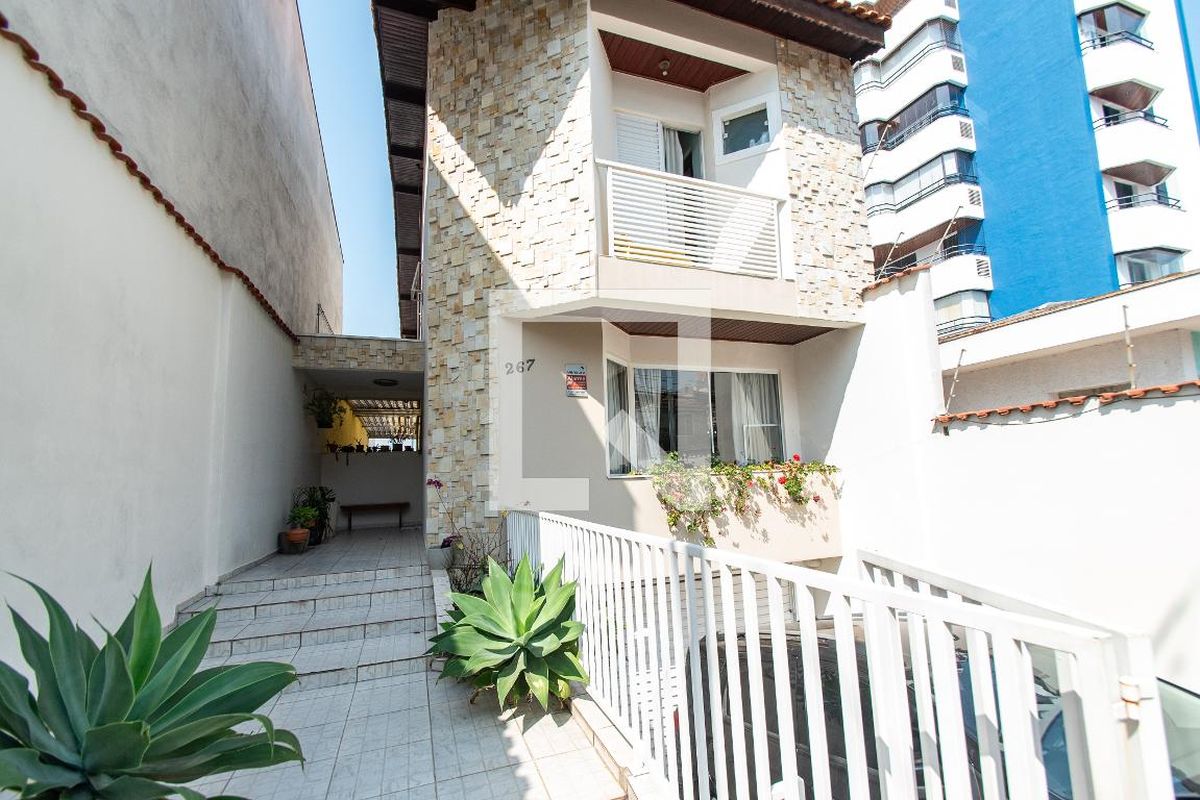 Casa, 3 quartos, 270 m² - Foto 159