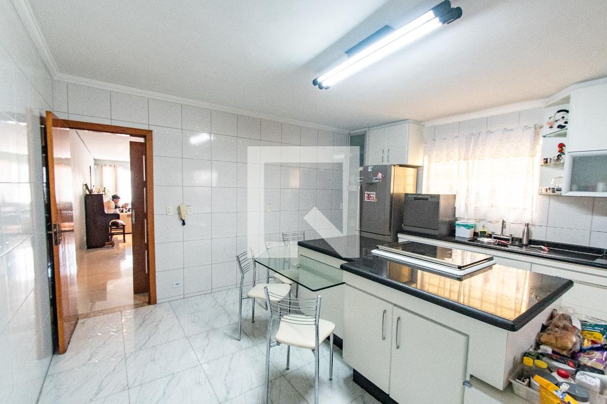 Casa, 3 quartos, 270 m² - Foto 95