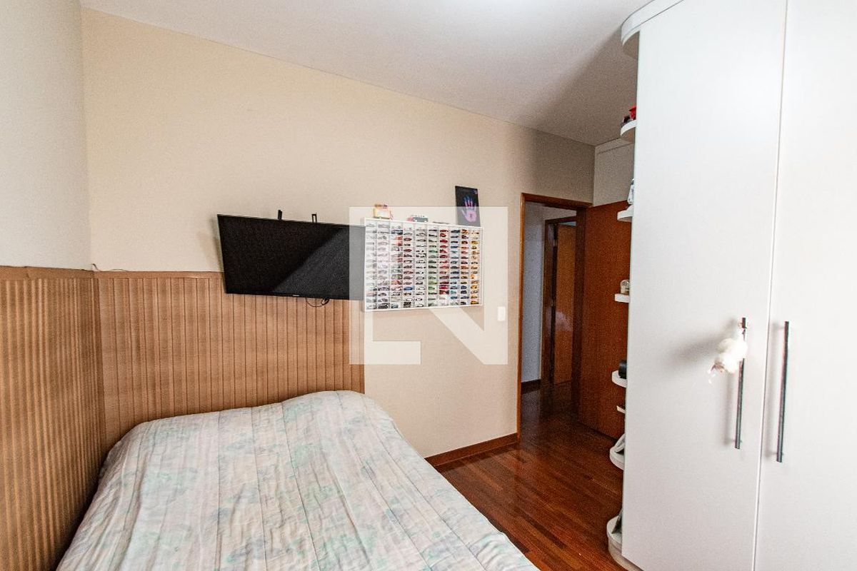 Casa, 3 quartos, 270 m² - Foto 45