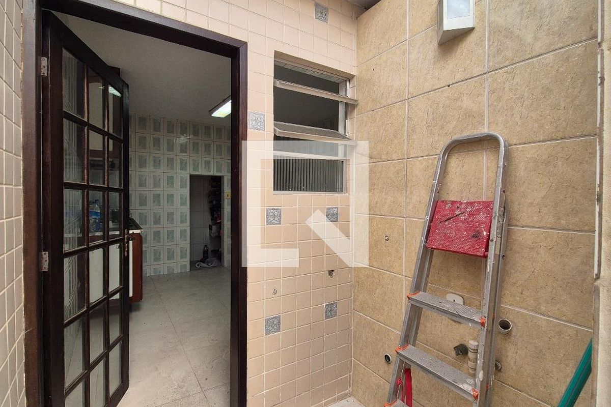 Casa, 3 quartos, 200 m² - Foto 84