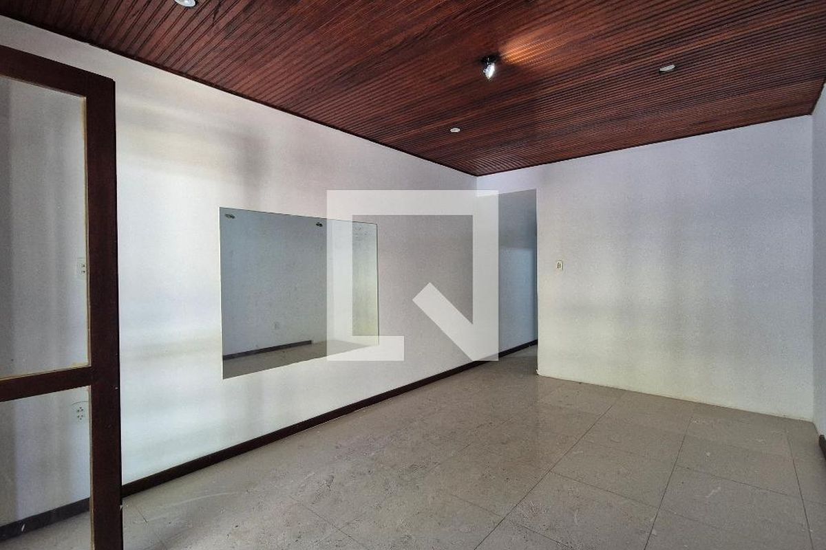 Casa, 3 quartos, 200 m² - Foto 36