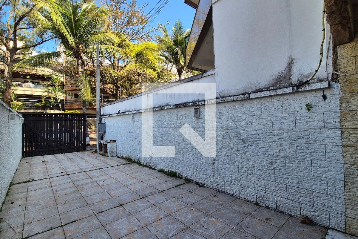 Casa, 3 quartos, 200 m² - Foto 104