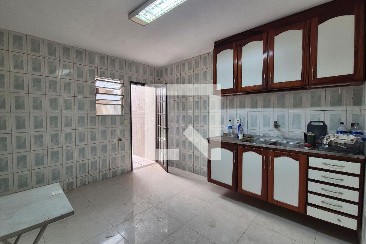 Casa, 3 quartos, 200 m² - Foto 76