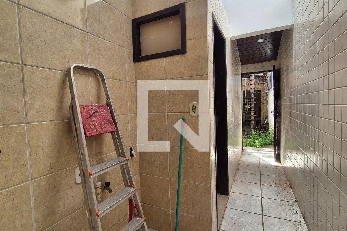 Casa, 3 quartos, 200 m² - Foto 82