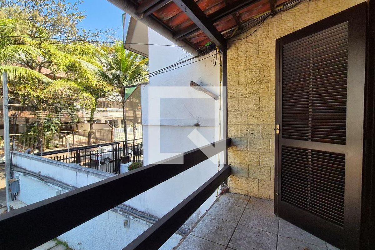 Casa, 3 quartos, 200 m² - Foto 42