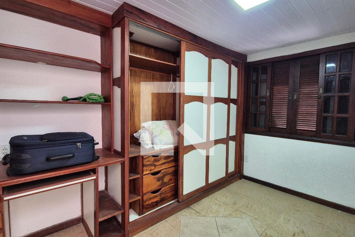 Casa, 3 quartos, 200 m² - Foto 86