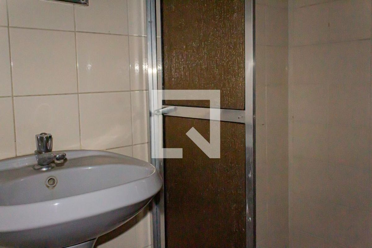 Casa, 1 quarto, 200 m² - Foto 31