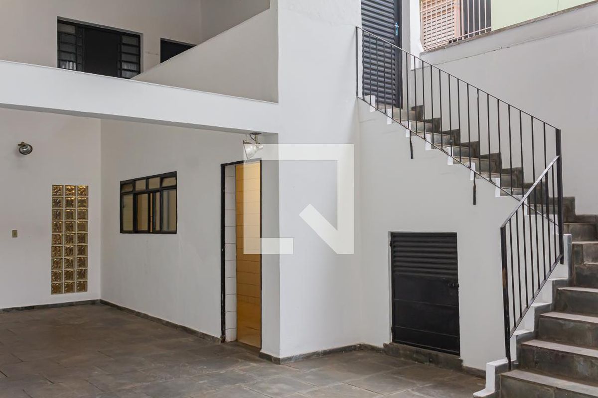 Casa, 1 quarto, 200 m² - Foto 59
