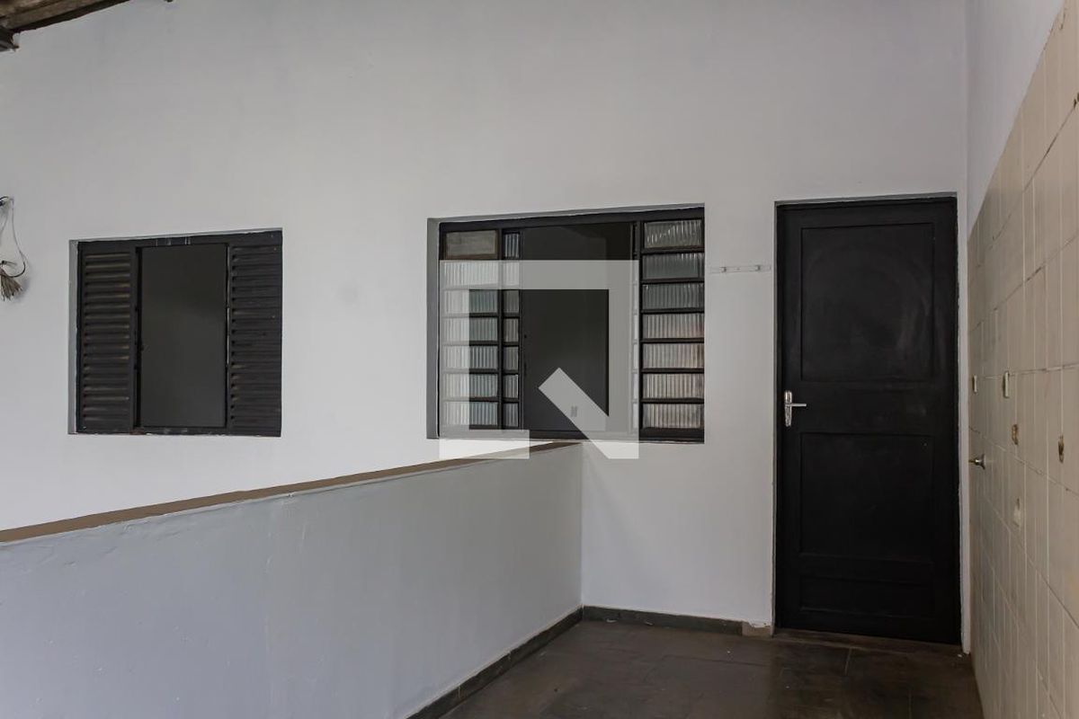 Casa, 1 quarto, 200 m² - Foto 27