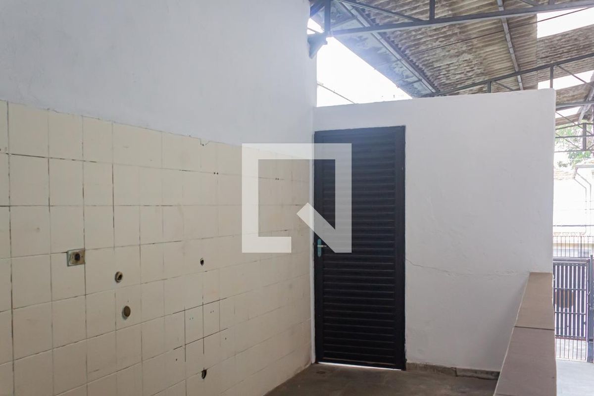 Casa, 1 quarto, 200 m² - Foto 23