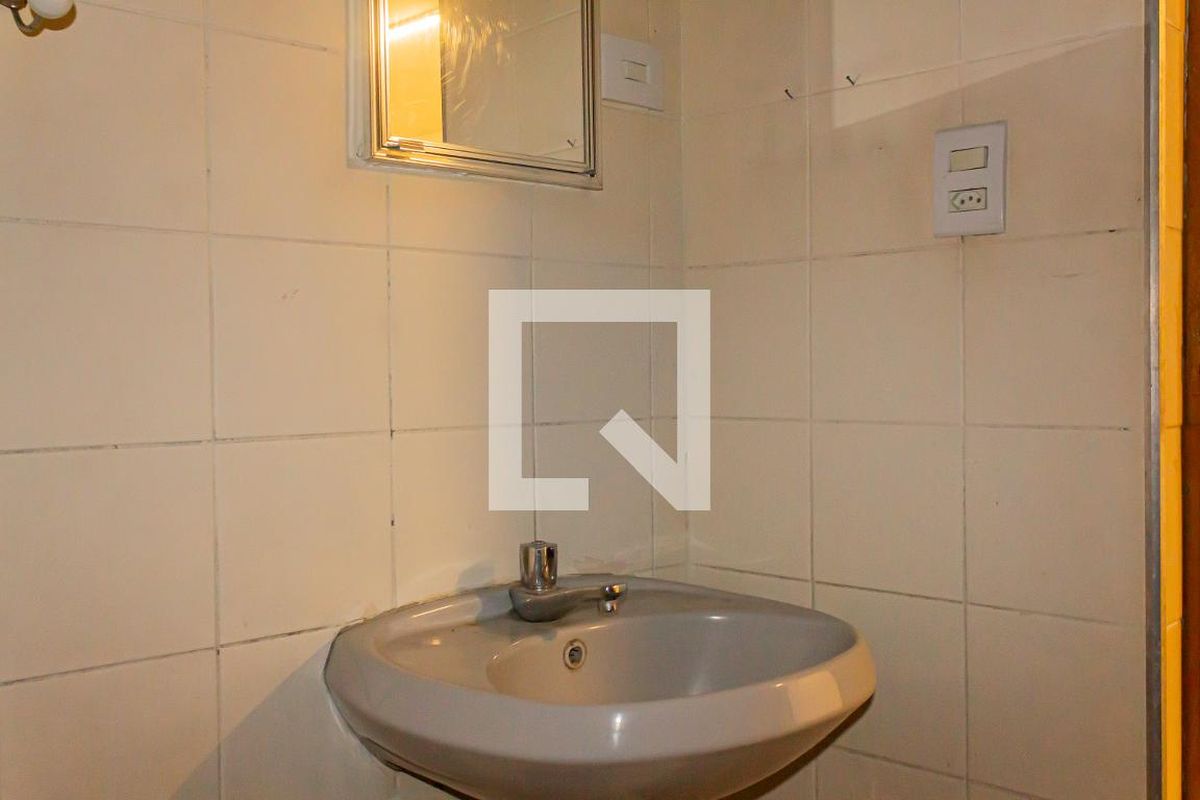 Casa, 1 quarto, 200 m² - Foto 41