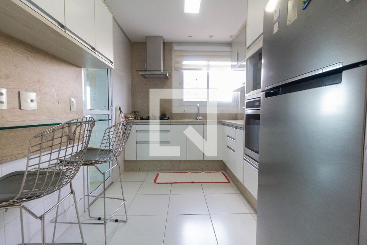 Apartamento, 3 quartos, 134 m² - Foto 128
