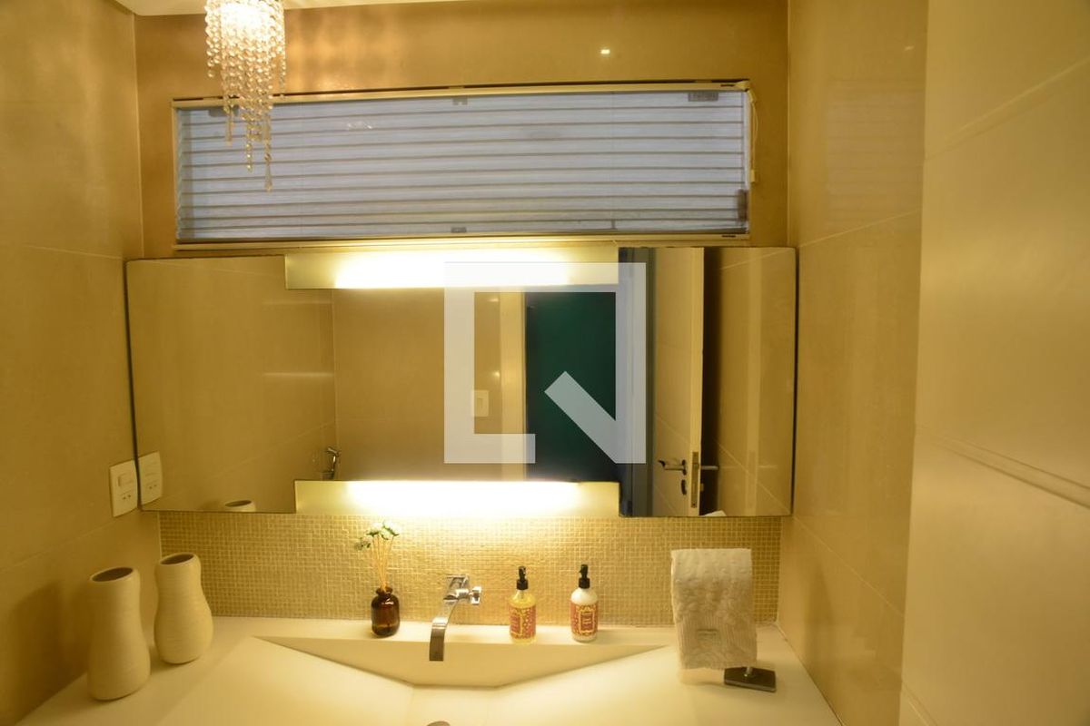 Casa, 5 quartos, 1370 m² - Foto 62