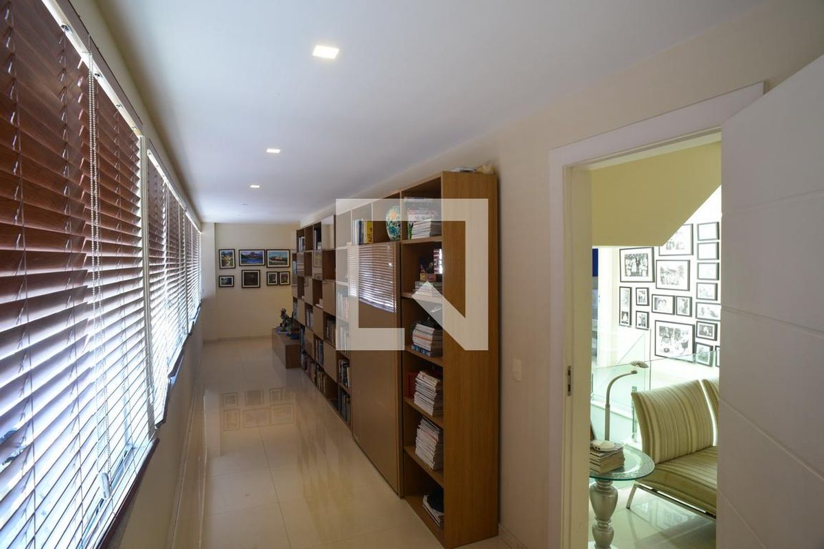 Casa, 5 quartos, 1370 m² - Foto 196