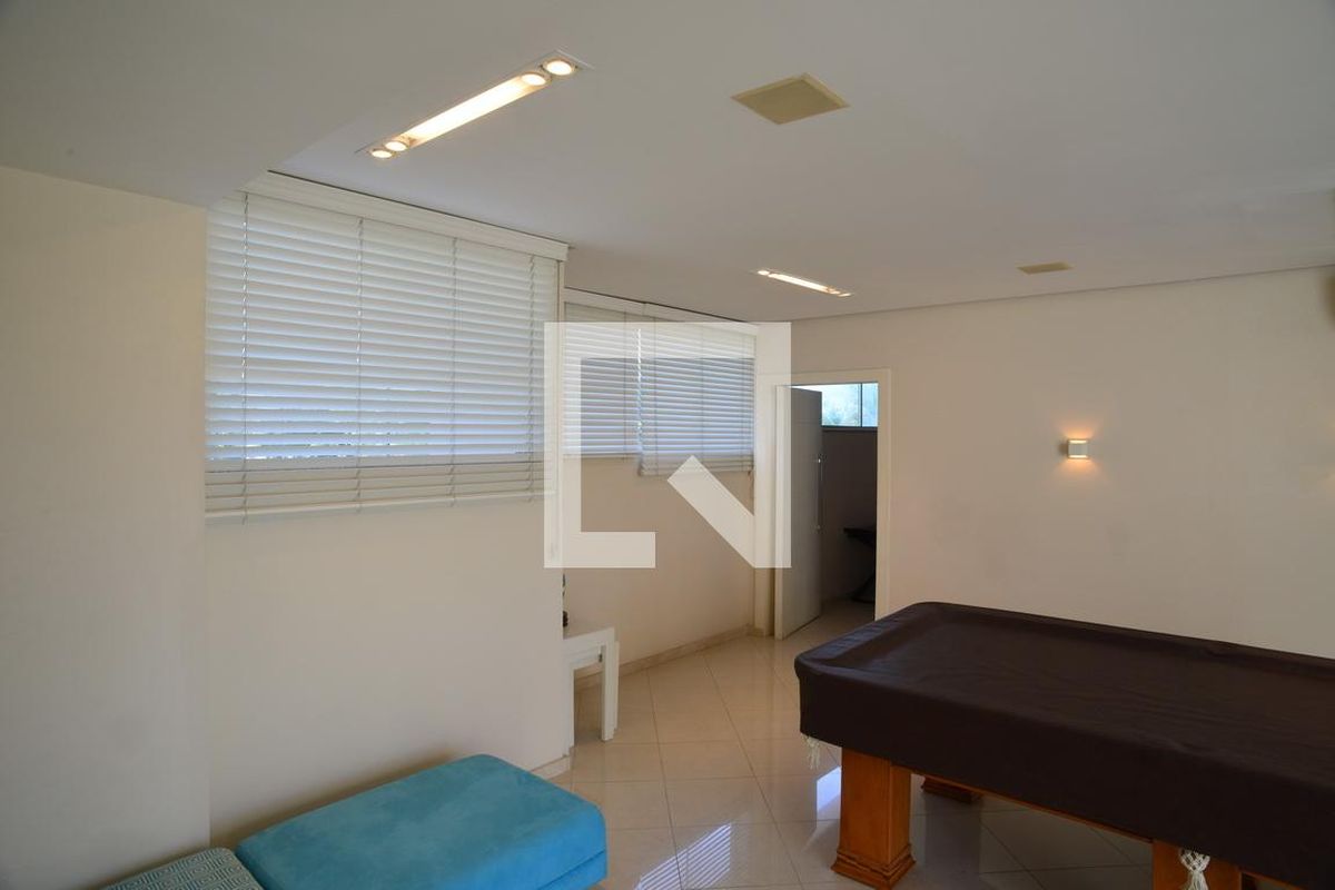 Casa, 5 quartos, 1370 m² - Foto 36