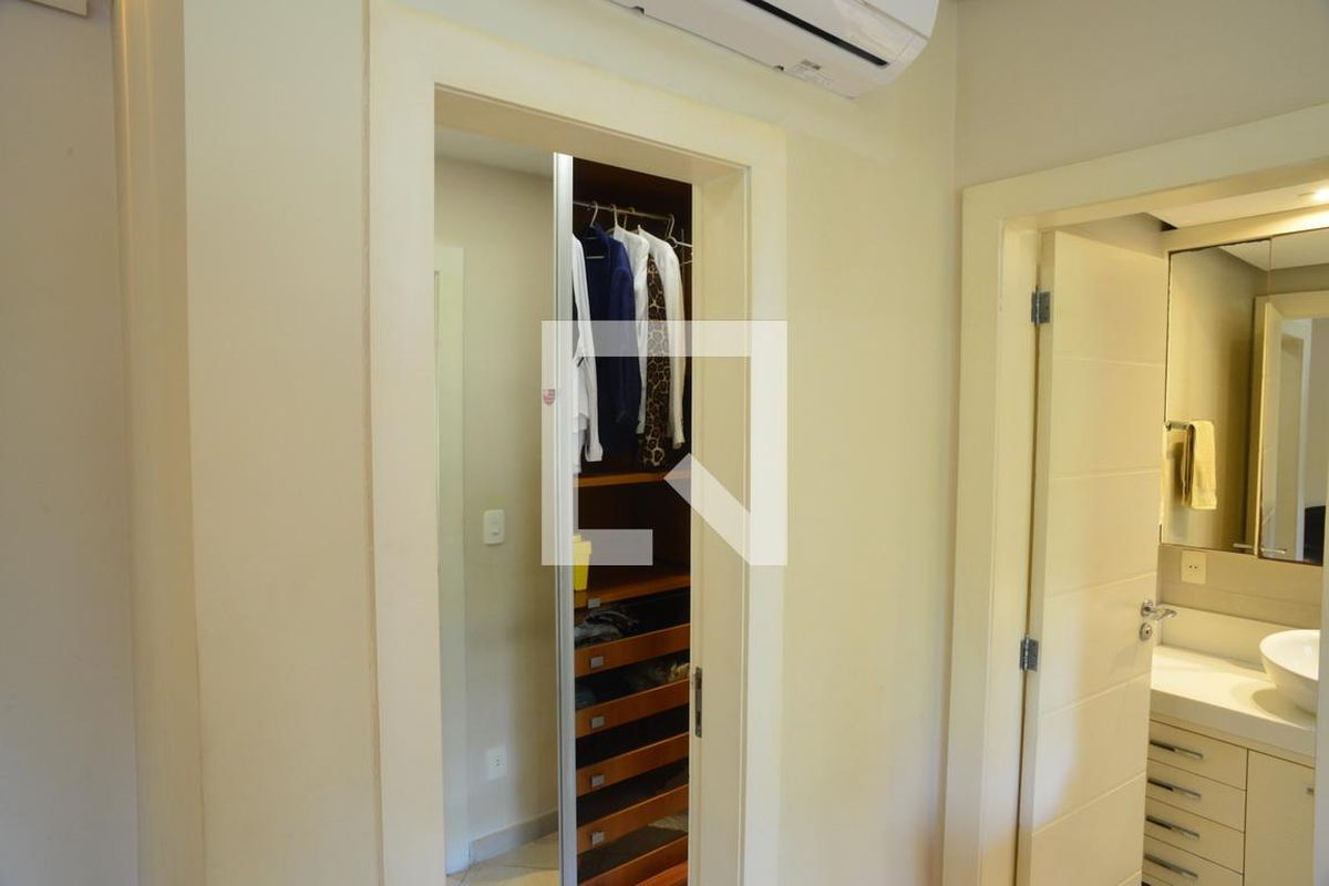 Casa, 5 quartos, 1370 m² - Foto 128