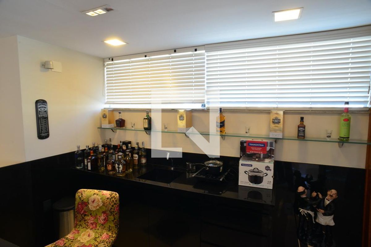 Casa, 5 quartos, 1370 m² - Foto 226