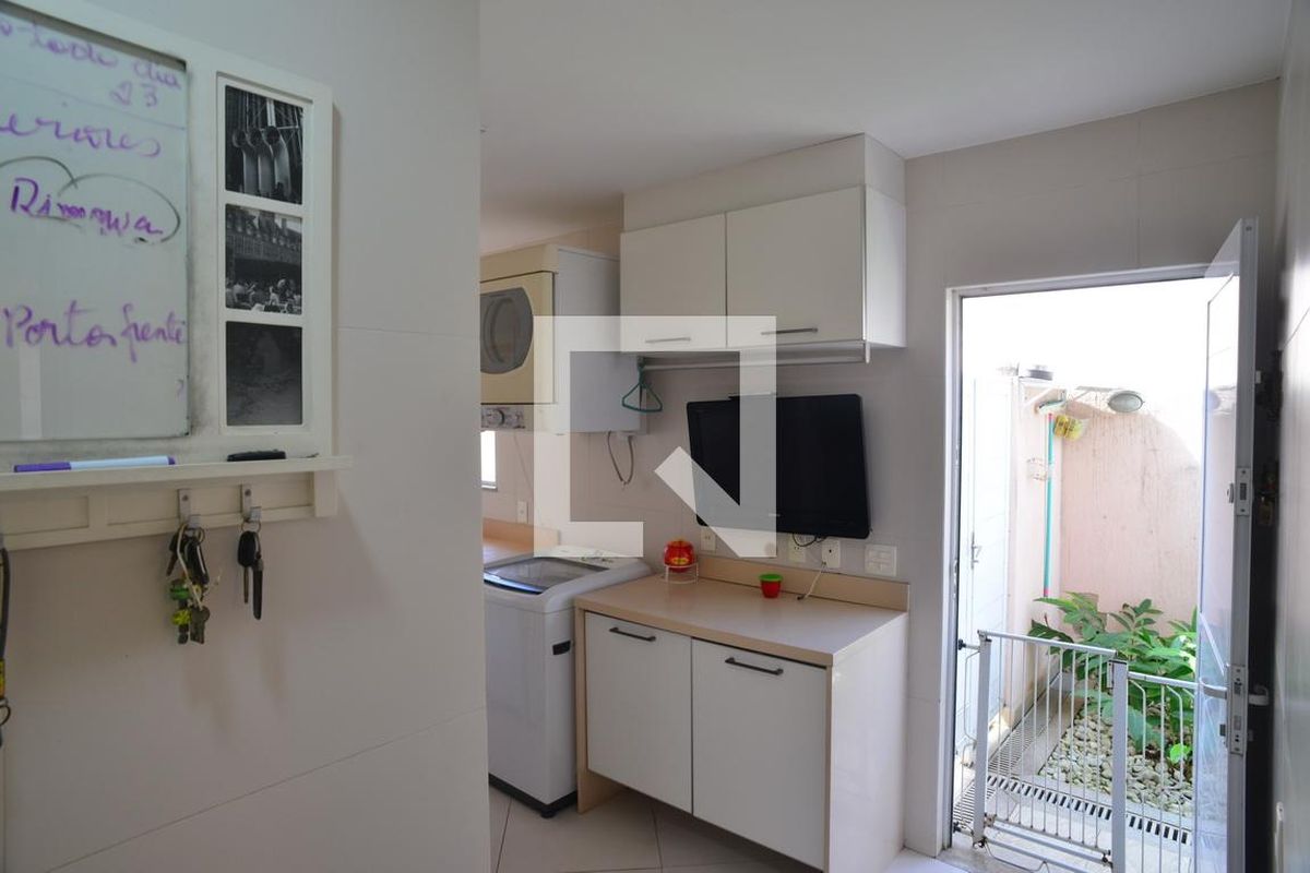 Casa, 5 quartos, 1370 m² - Foto 218