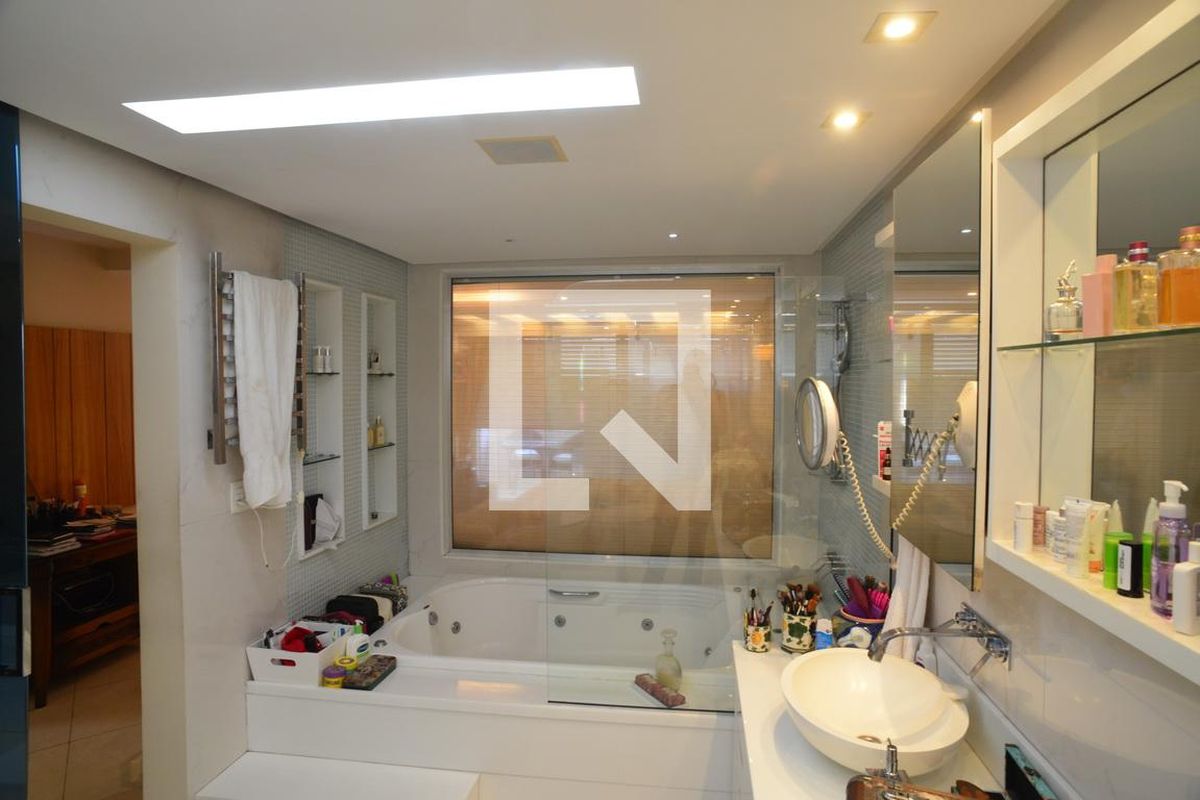 Casa, 5 quartos, 1370 m² - Foto 98