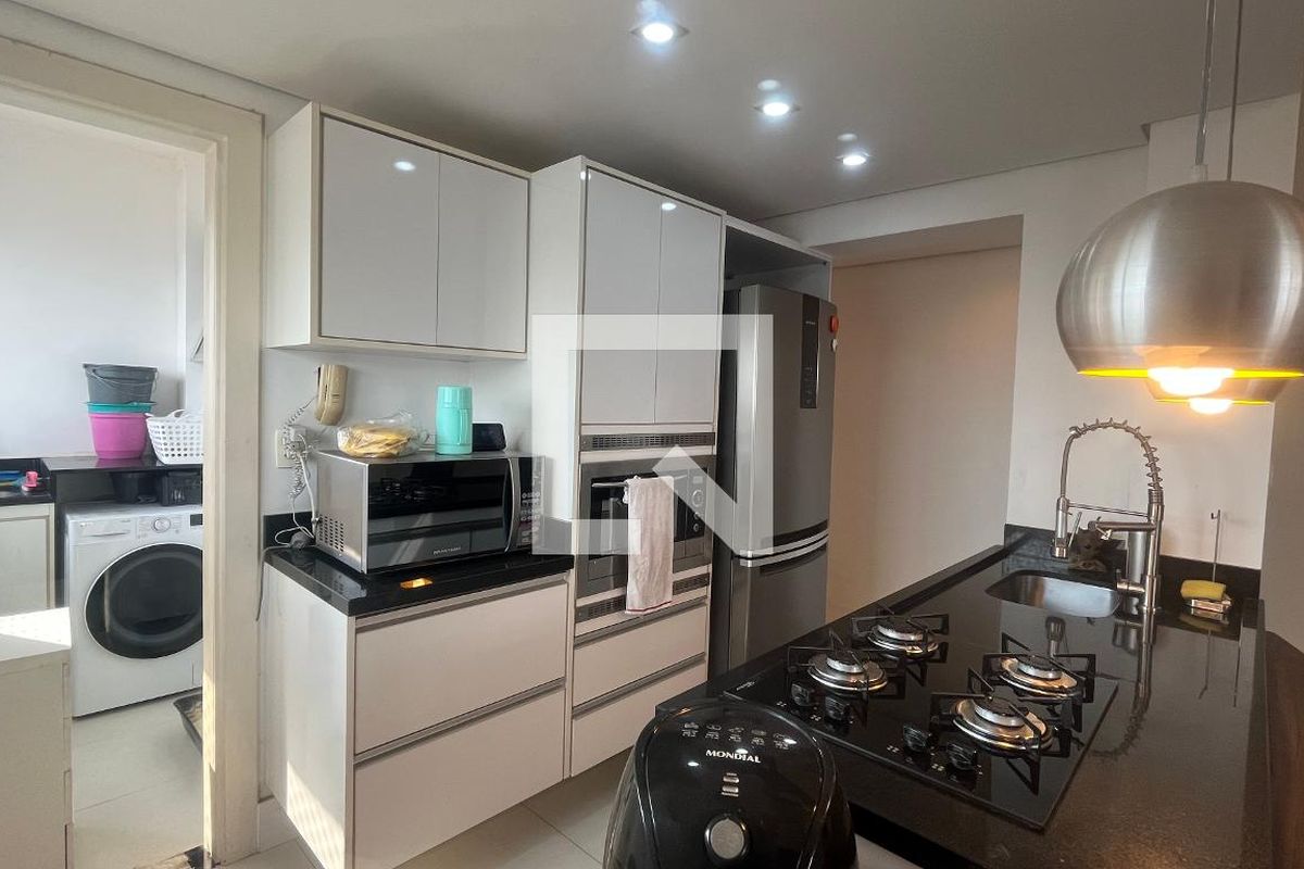 Apartamento à Venda - Taquaral, 1 Quarto,  57 m2 em , Campinas - sp | SoloBR