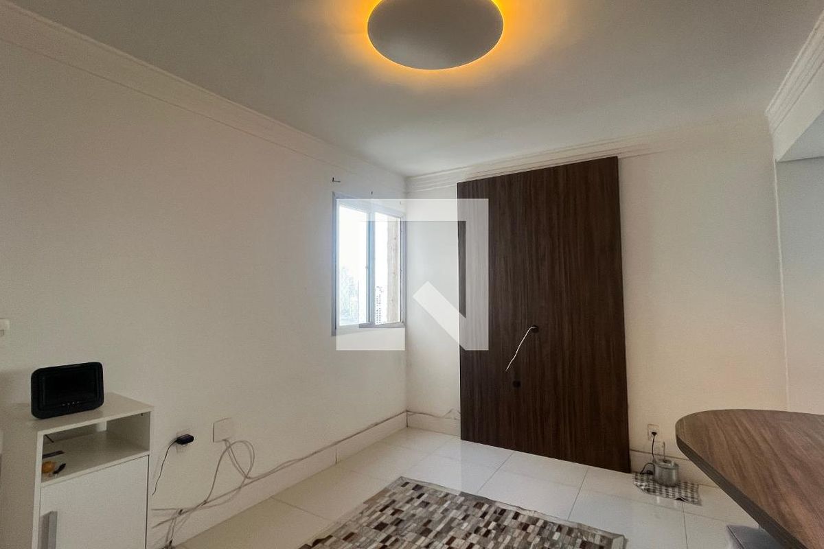 Apartamento à Venda - Taquaral, 1 Quarto,  57 m2 em , Campinas - sp | SoloBR